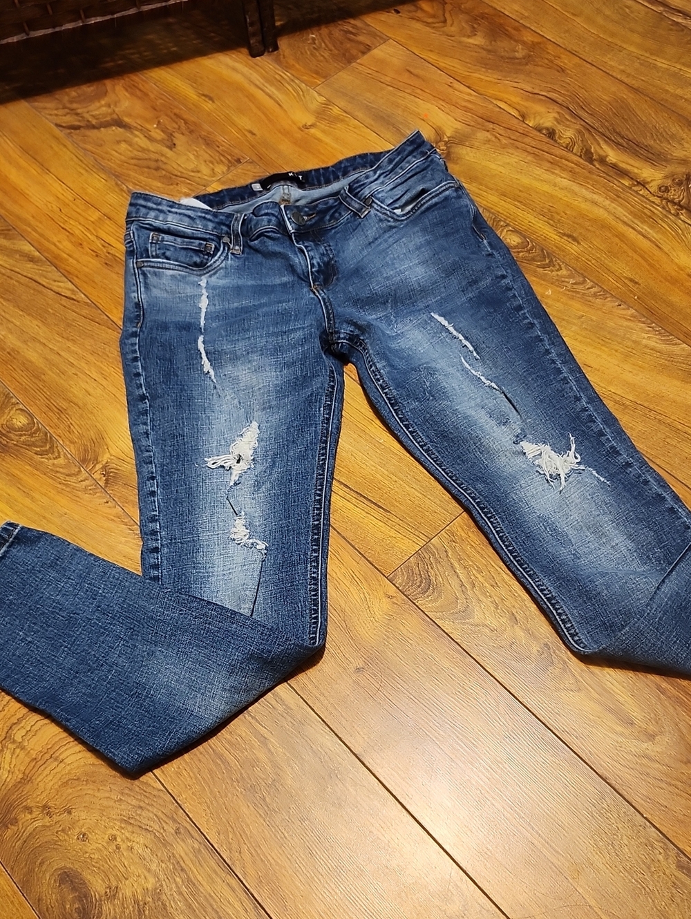 Kut from the Kloth Women’s Distressed Dark Blue Boyfriend Jeans